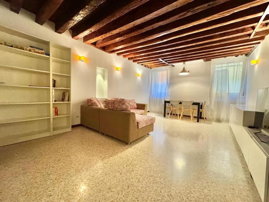 Apartmán Dimora Spezier 4791 Benátky Exteriér fotografie
